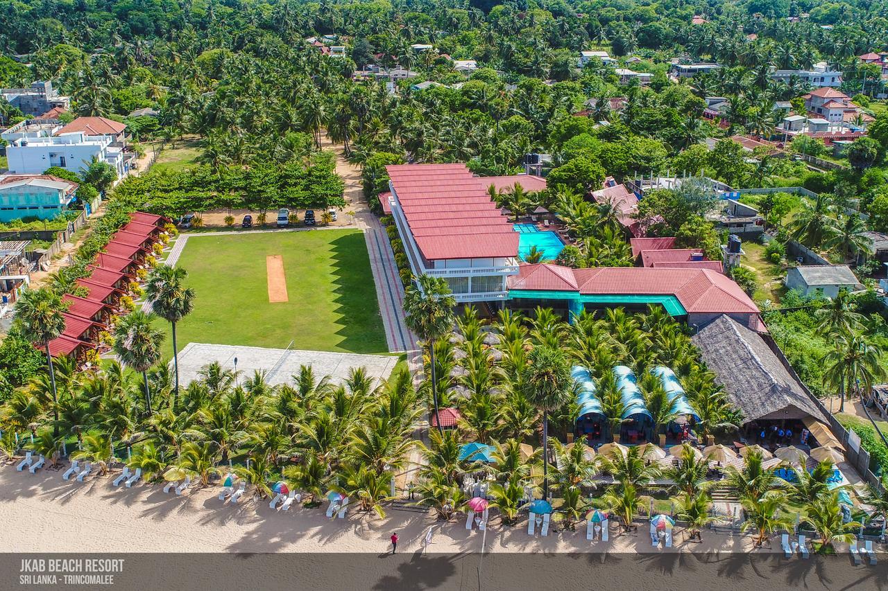 Jkab Beach Resort Тринкомали Экстерьер фото